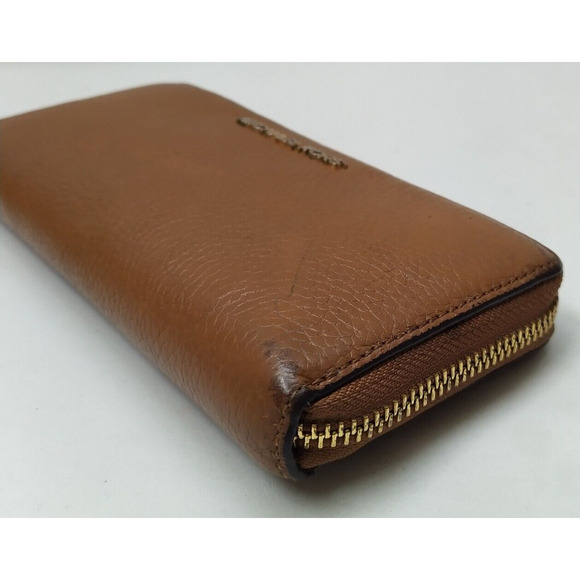 Michael Kors Brown Pebbled Leather Zipper Closure Credit Card Wallet - Picture 9 of 16